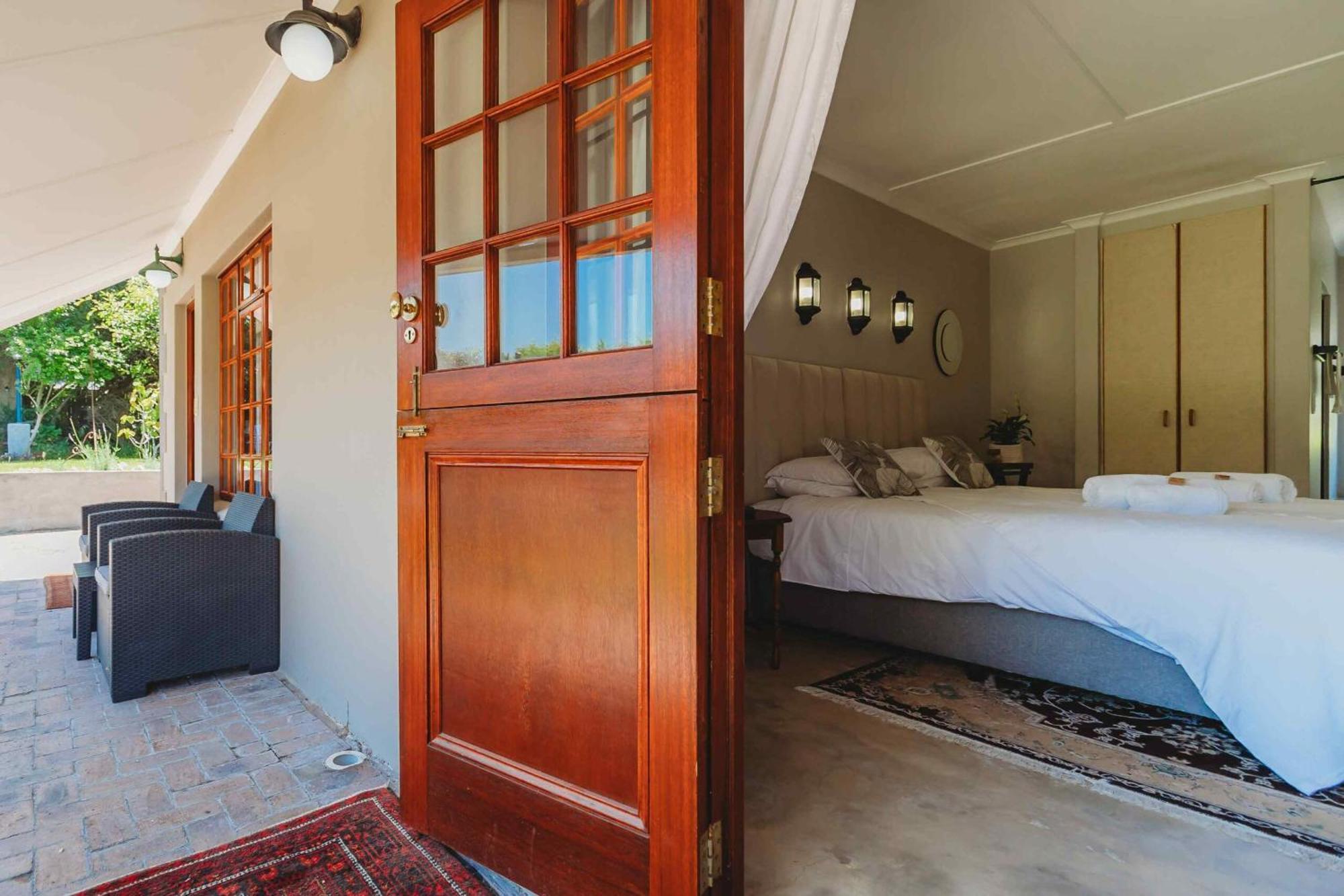 Atello Guesthouse Джордж Екстериор снимка